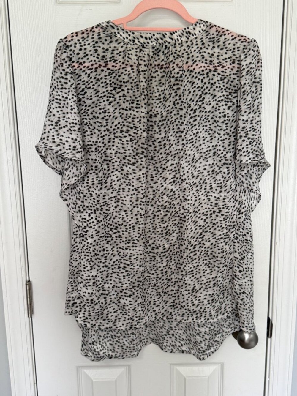 Chaps Animal Print Flutter Sleeve Black White V-neck Blouse Flowy Career 2X - Picture 4 of 6